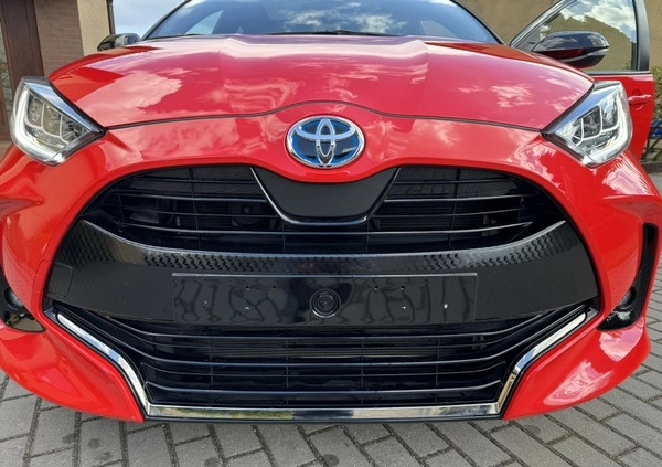 Toyota Yaris cena 72900 przebieg: 11000, rok produkcji 2021 z Dobczyce małe 232
